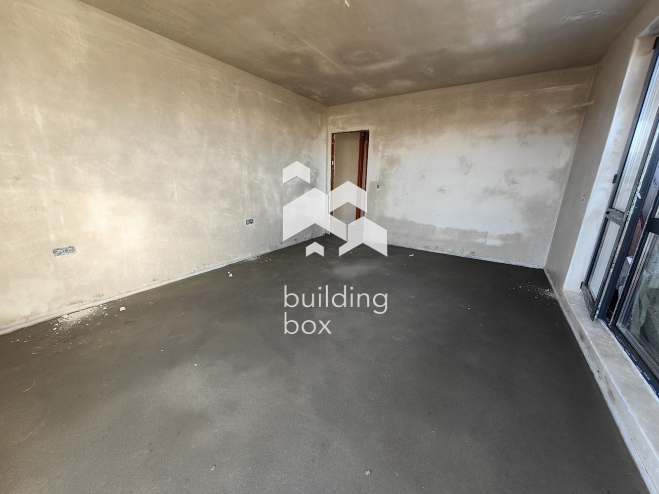 Четиристаен апартамент - кв. Христо Смирненски - 0