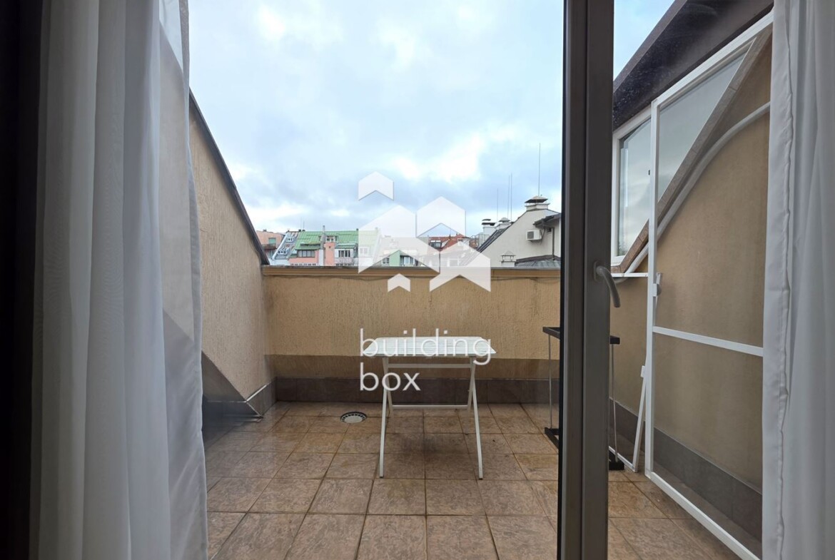 Просторен многостаен апартамент в Лозенец - 0