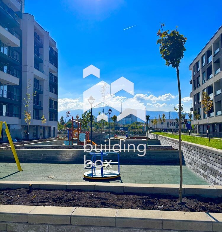 Двустаен апартамент в комплекс "Capitol Residence" - 0