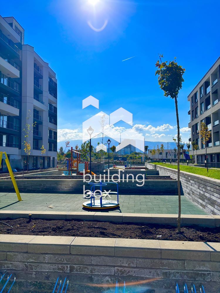 Двустаен апартамент в комплекс "Capitol Residence" - 0