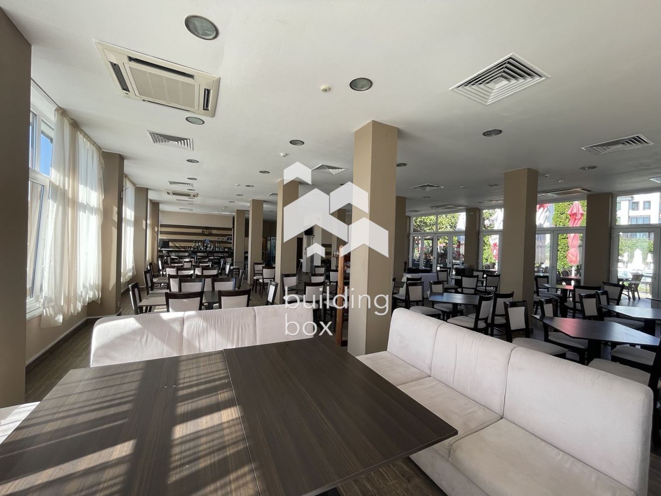 Ресторант в Комплекс Хармони Хилс - 0