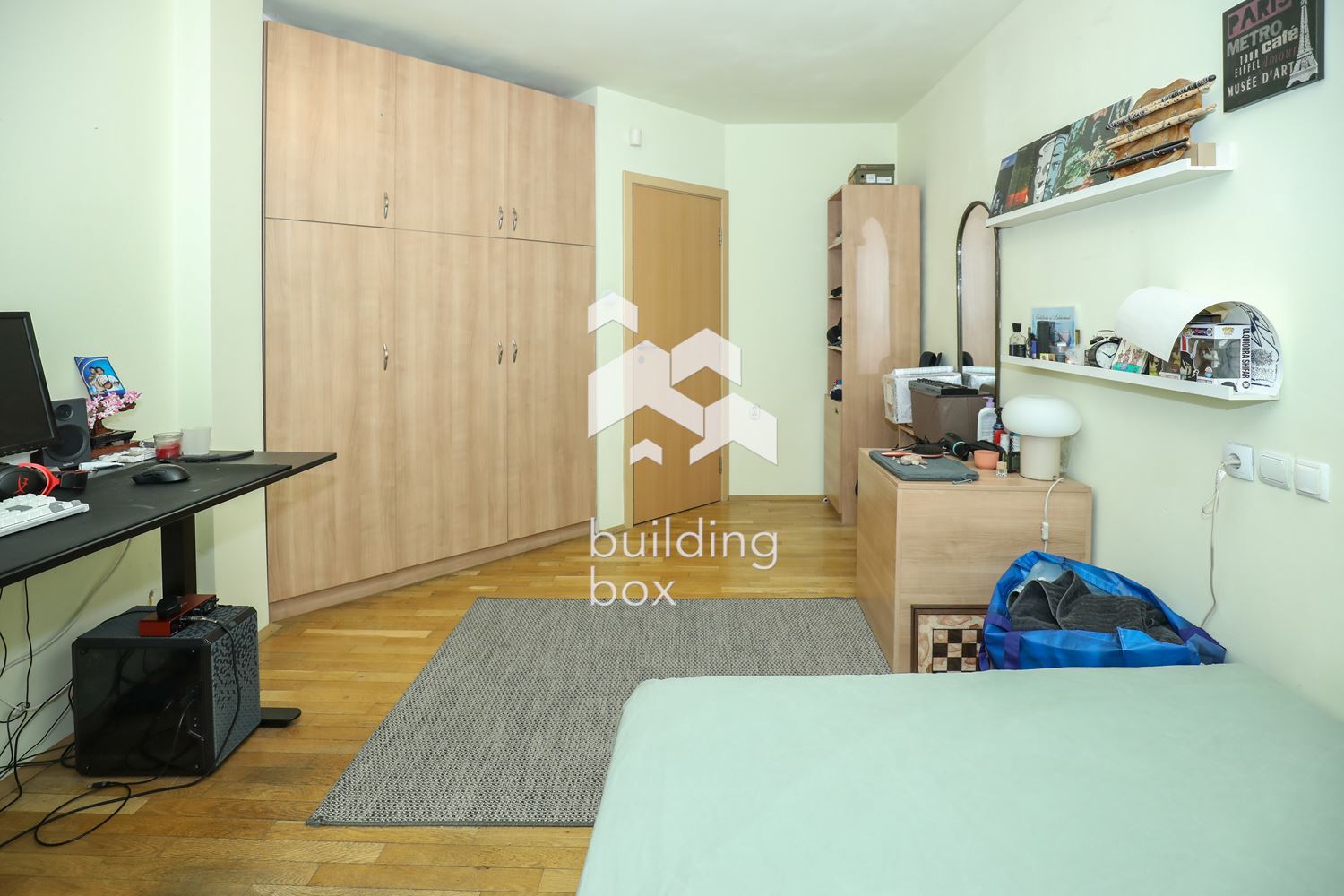 Тристаен апартаменти в сърцето на София - 0