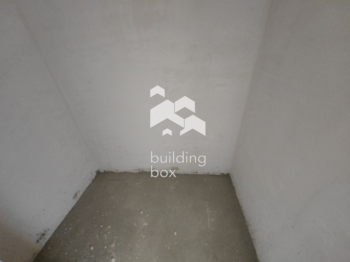 Двустаен апартамент - кв. Южен - 0