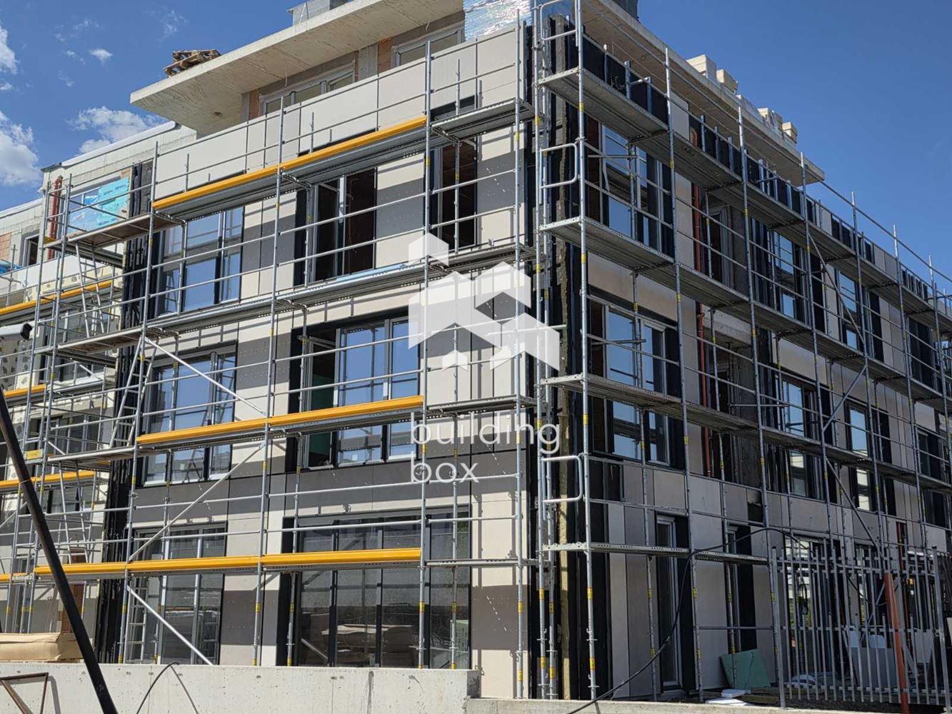 Четиристаен апартамент в ж.к. Витоша - 0