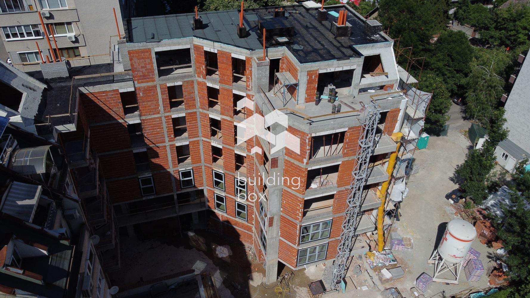 Двустаен апартамент в кв. Красно село - 0