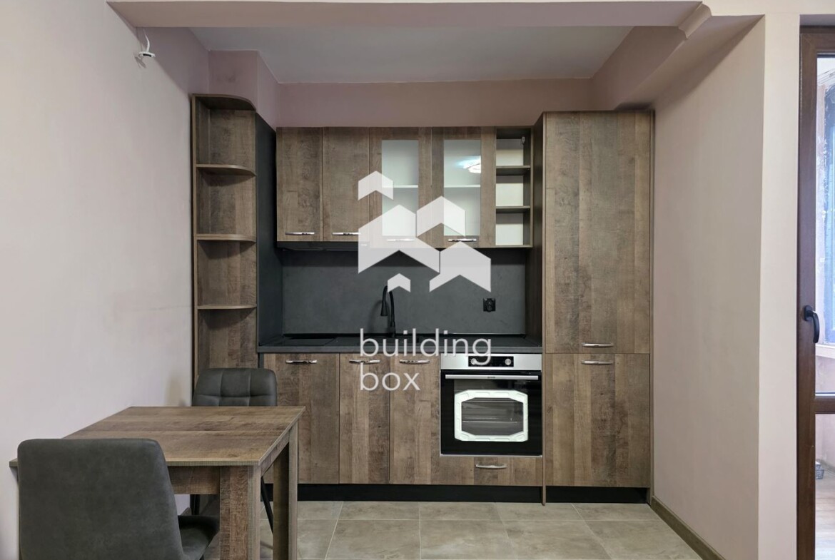 Двустаен апартамент - кв. Хиподрума - 0