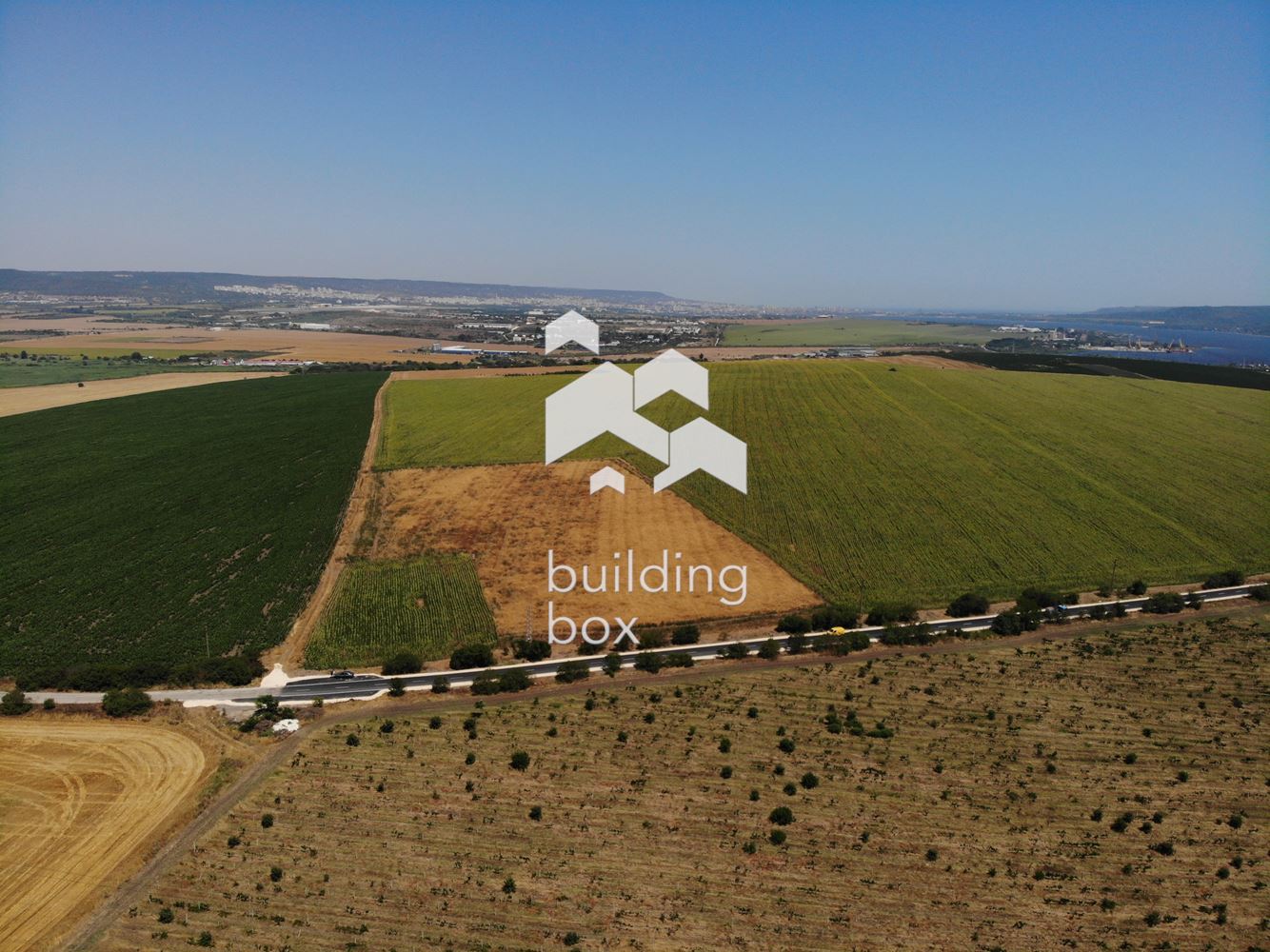 Парцели за промишлени цели в близост до село Езерово. - 0