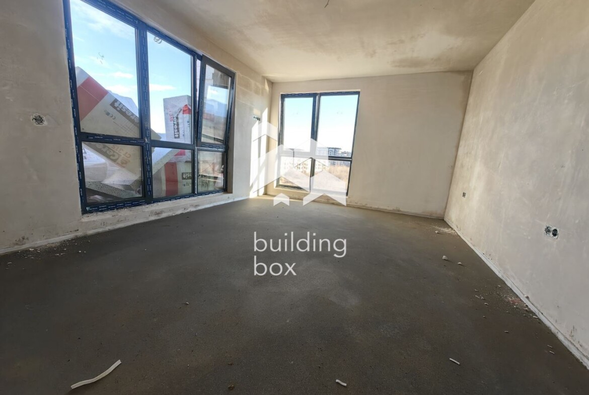 Четиристаен апартамент - кв. Христо Смирненски - 0