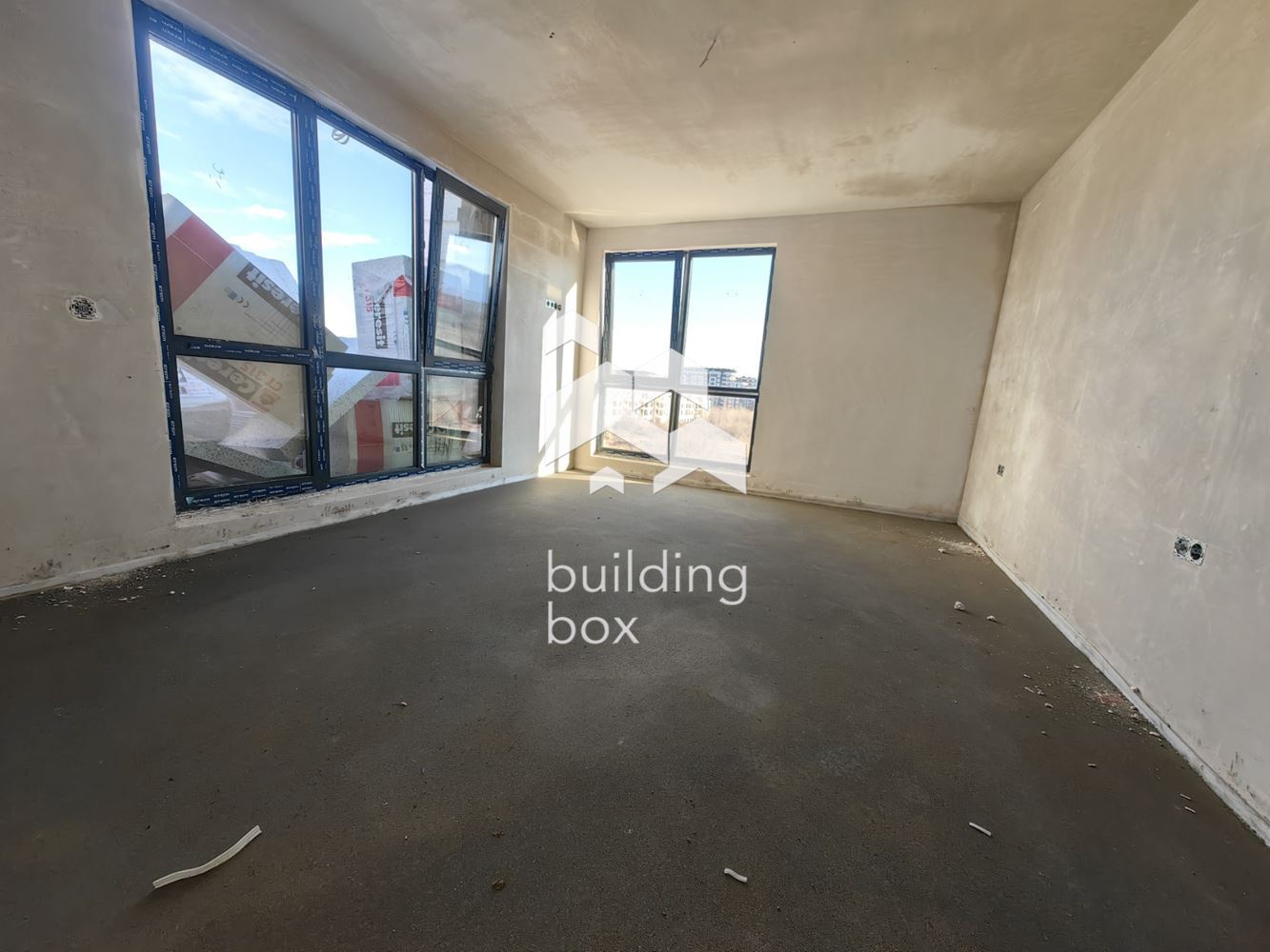 Четиристаен апартамент - кв. Христо Смирненски - 0