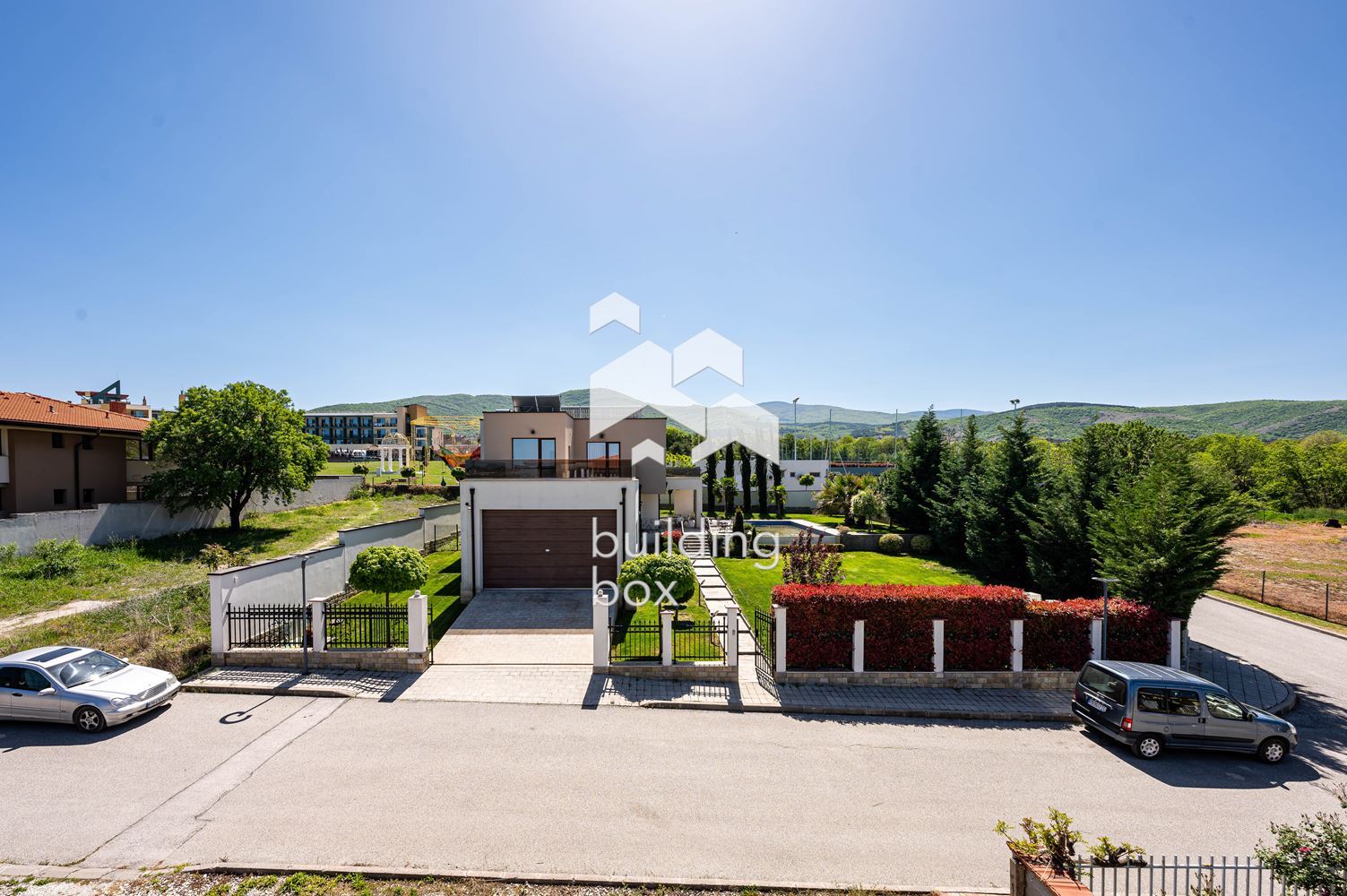 Триетажна къща - с. Марково - 0