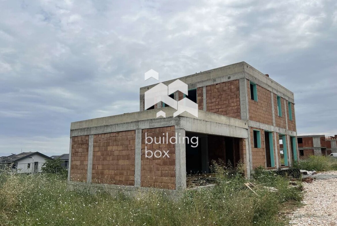 Къща - с. Марково - 0