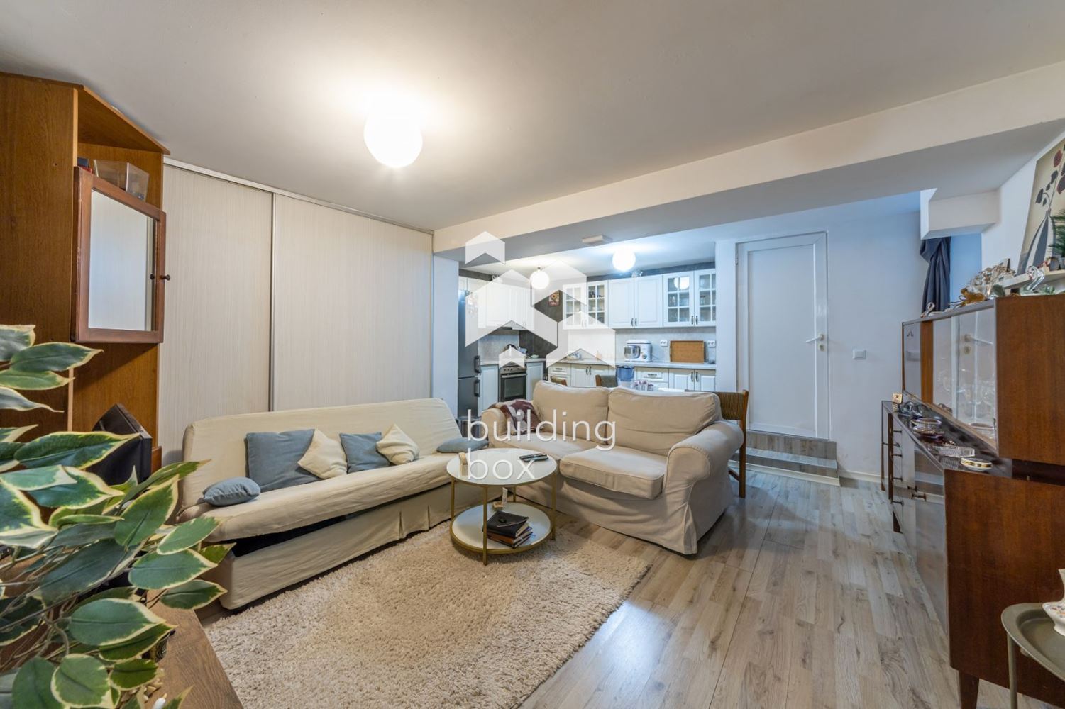 ДВУстаен апартамент в Гръцка махала