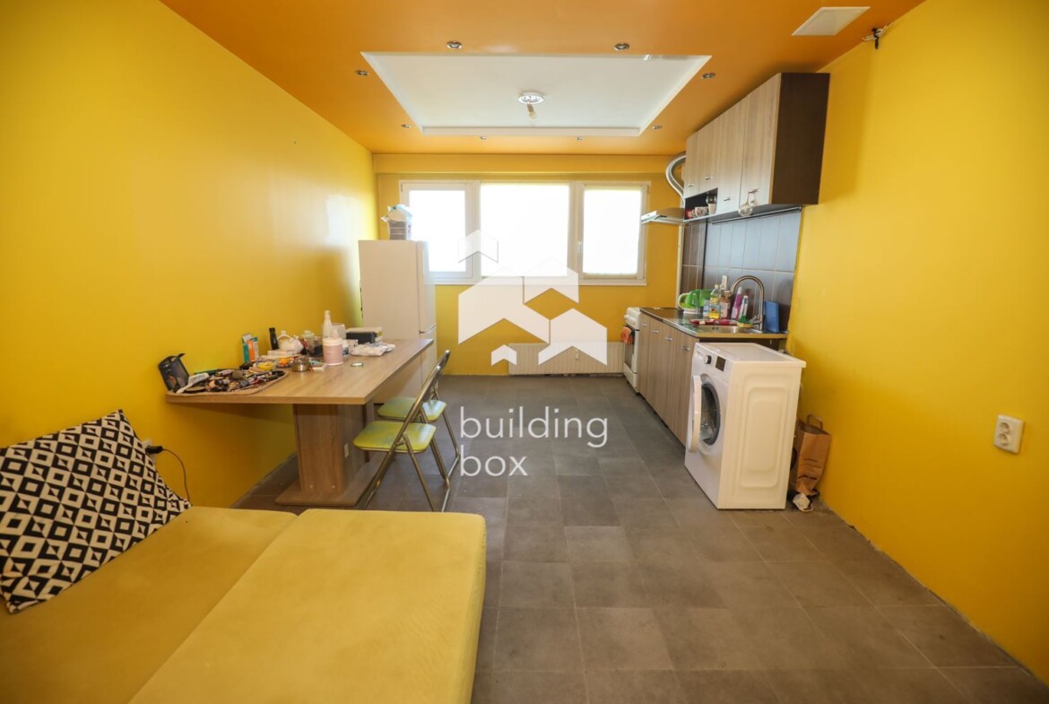 Двустаен апартамент - ж.к. Люлин 5 - 0