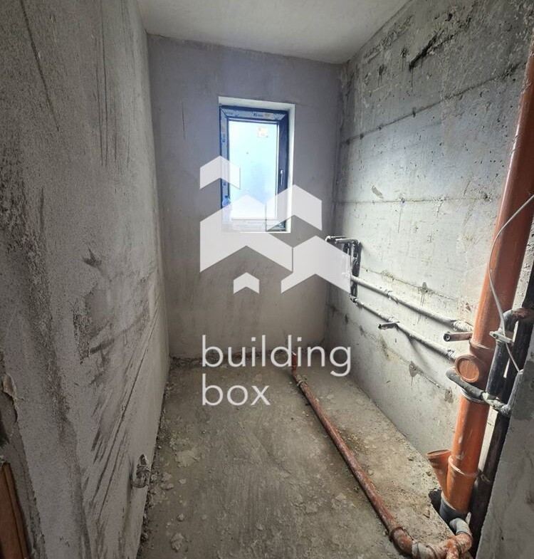 Тристаен апартамент пред АКТ 15 - кв. Витоша - 0