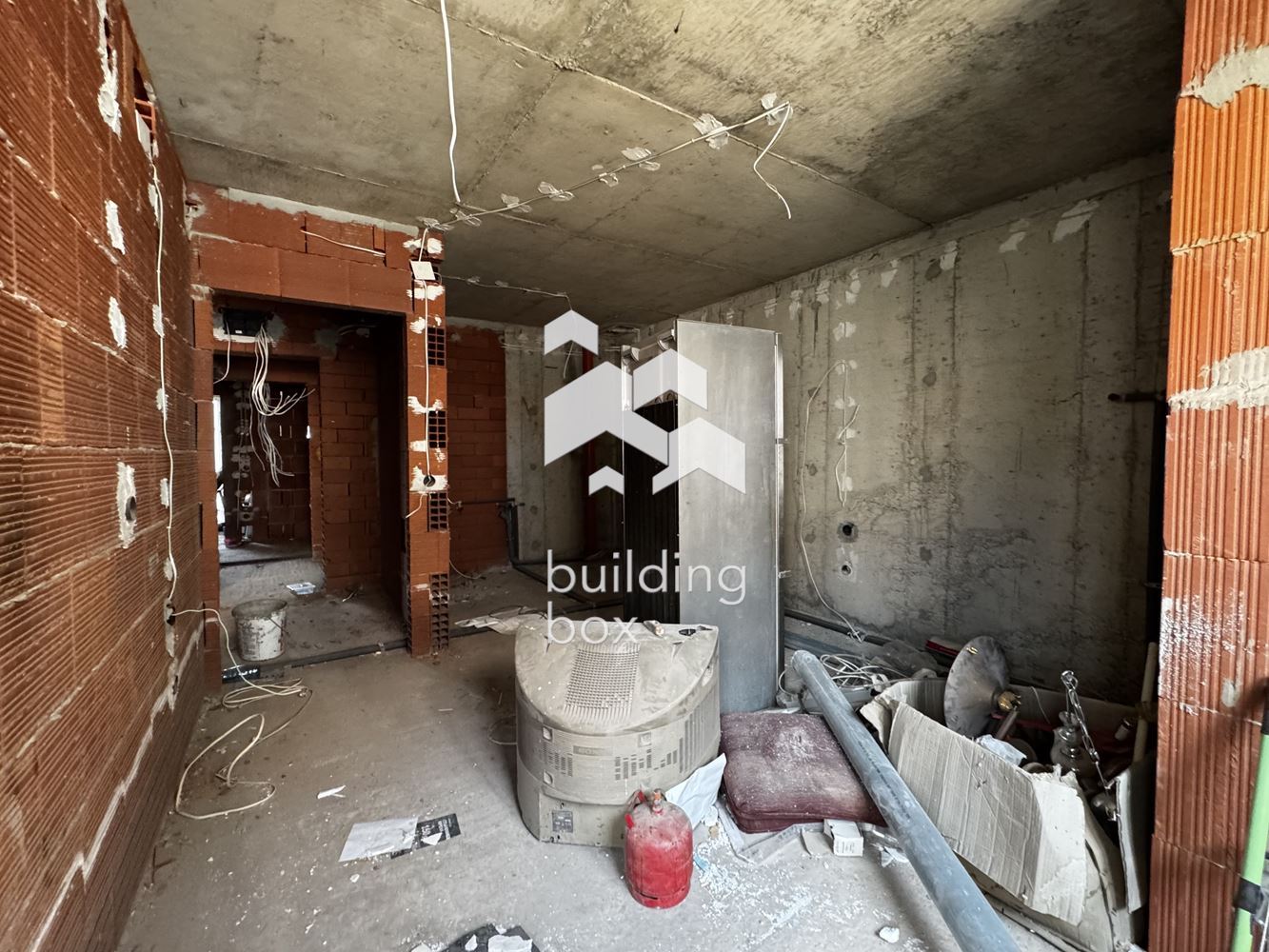 Двустаен апартамент в кв. Витоша - 0