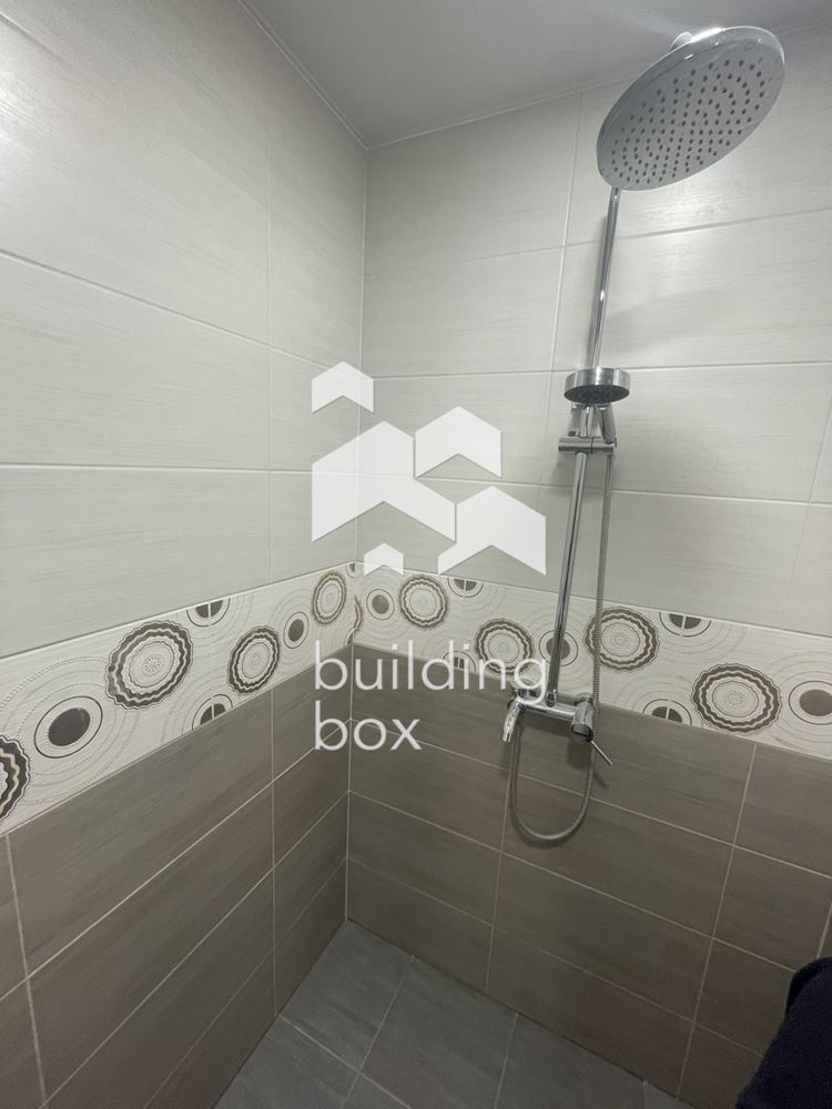 Прекрасен Тухлен Апарамент на Отлична Локация - 0