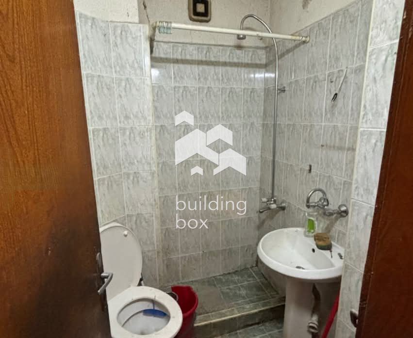 Двустаен апартамент в Център, район Оборище - 0