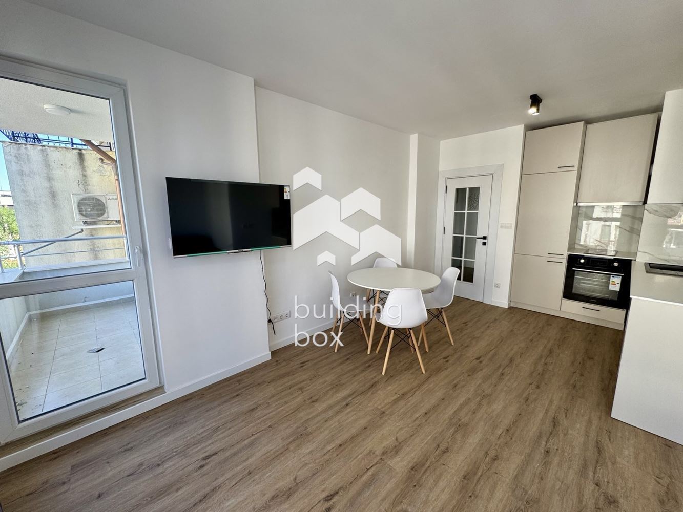 Чисто нов, уютен двустаен апартамент на ул. Зайчар - 0