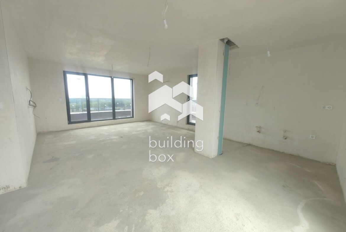 Тристаен апартамент пред АКТ16 - до "ПУ" нова сграда - 0