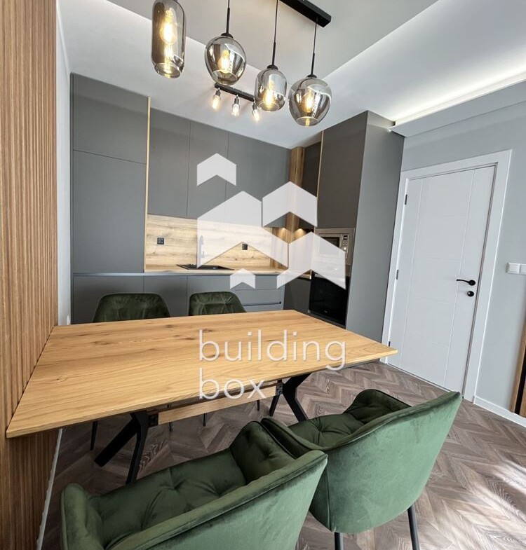 Двустаен обзаведен апартамент - кв. Христо Смирненски - 0