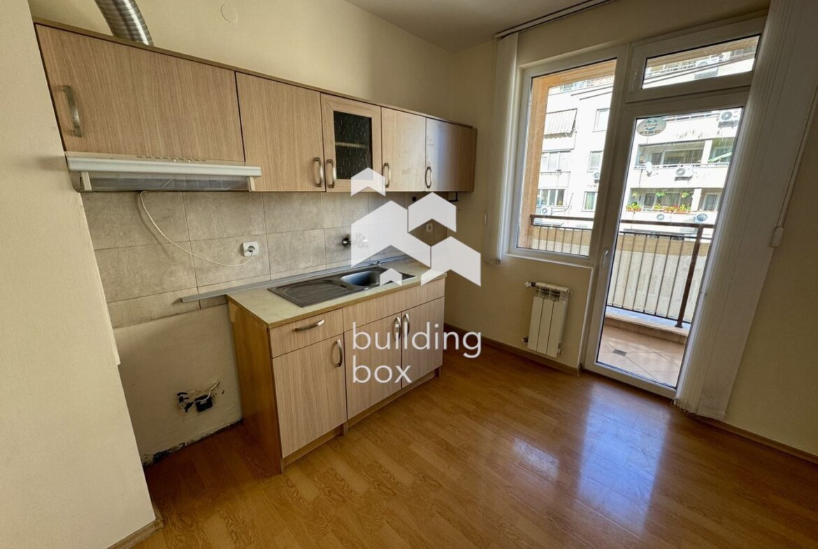 Необзаведен апартамент в Младост 1 - 0