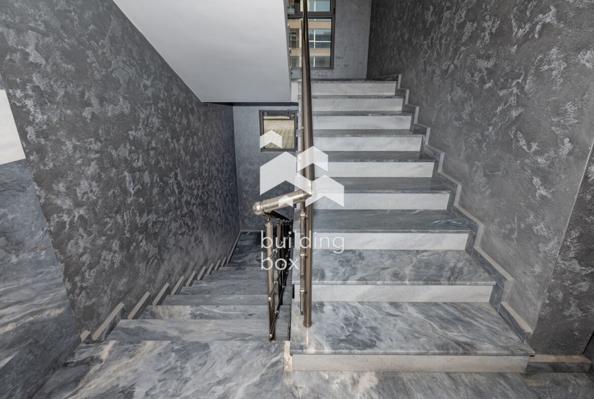 Двустаен завършен до ключ с АКТ16 - Гребна база - 0