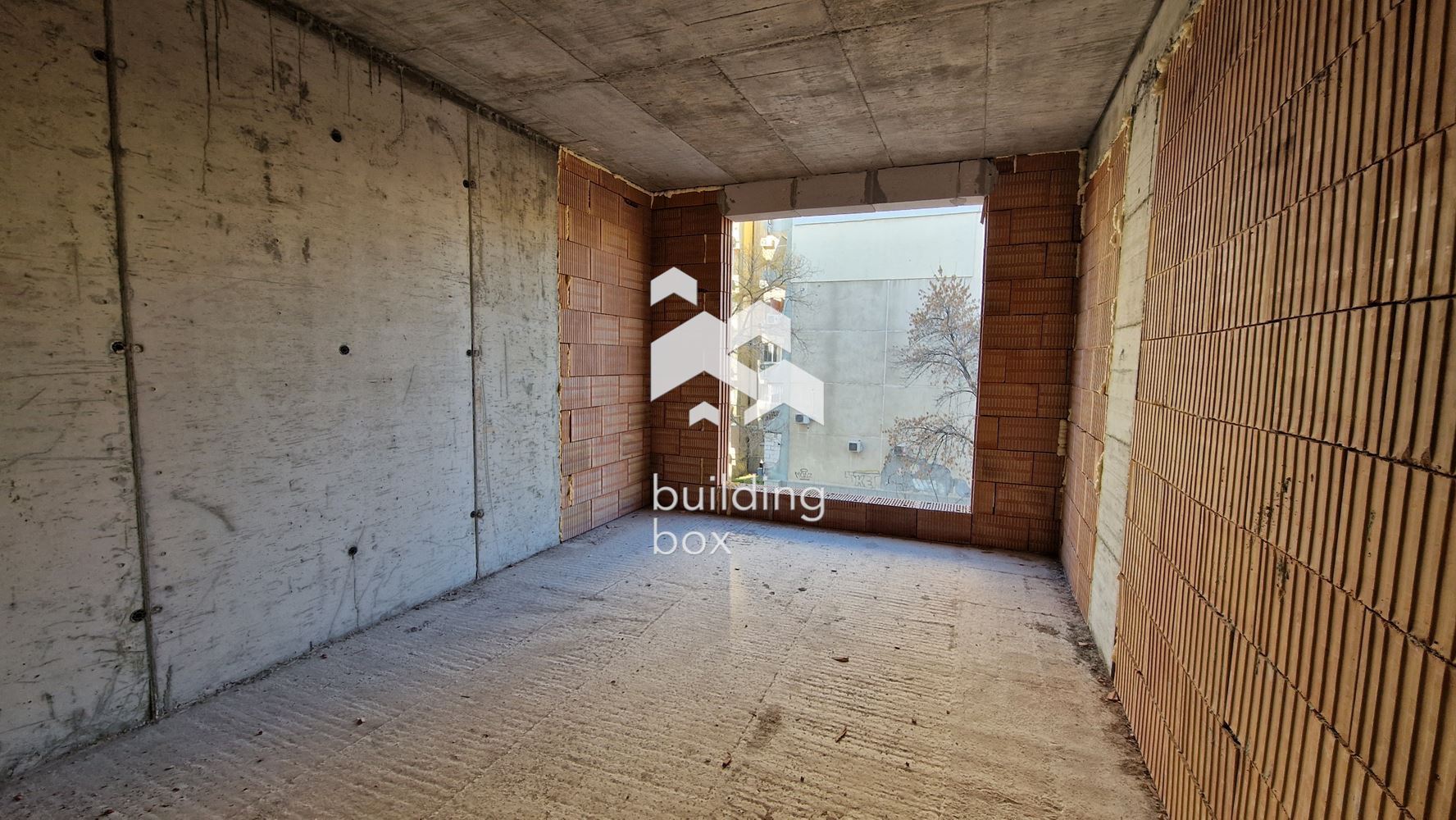 Апартамент с две спални пред АКТ 14 - кв. Тракия - 0