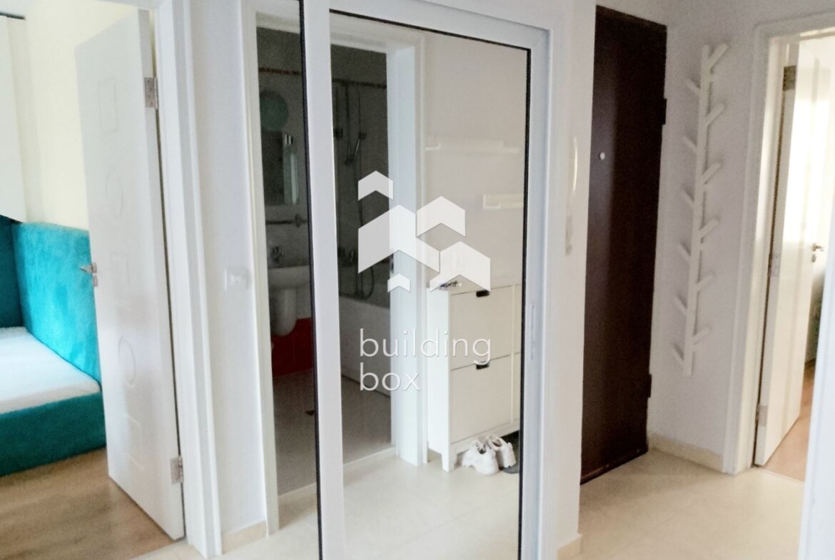 Уютен тристаен апартамент в кв. Оборище - 0