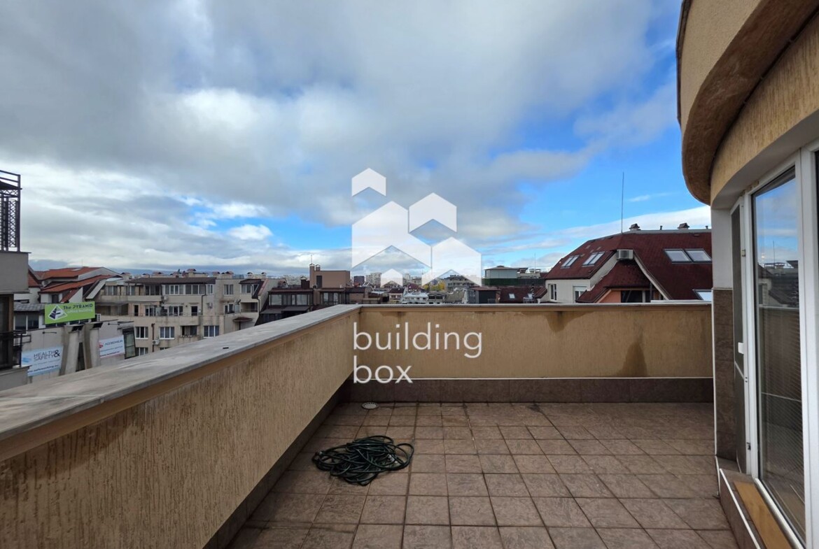 Просторен многостаен апартамент в Лозенец - 0