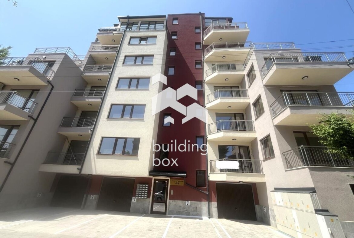 ТРИСТАЕН апартамент в новострояща се сграда - 0