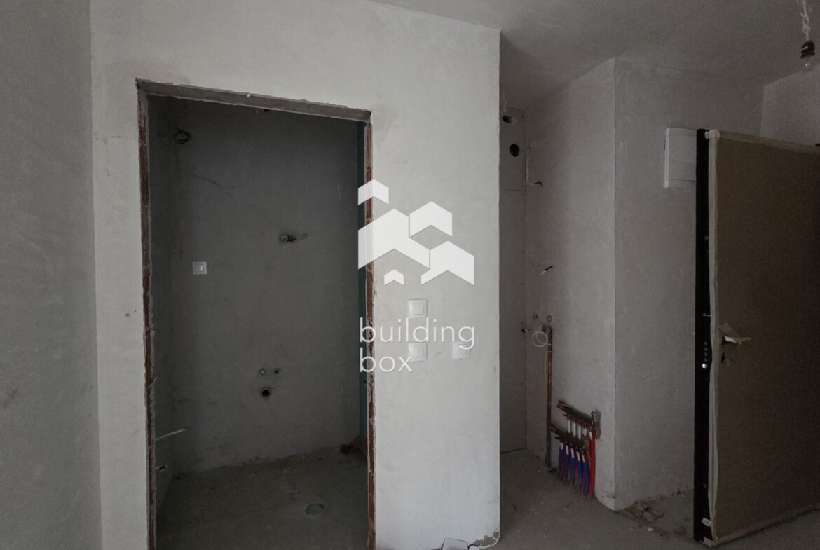 Тристаен апартамент в кв. „Овча Купел 2“ - 0