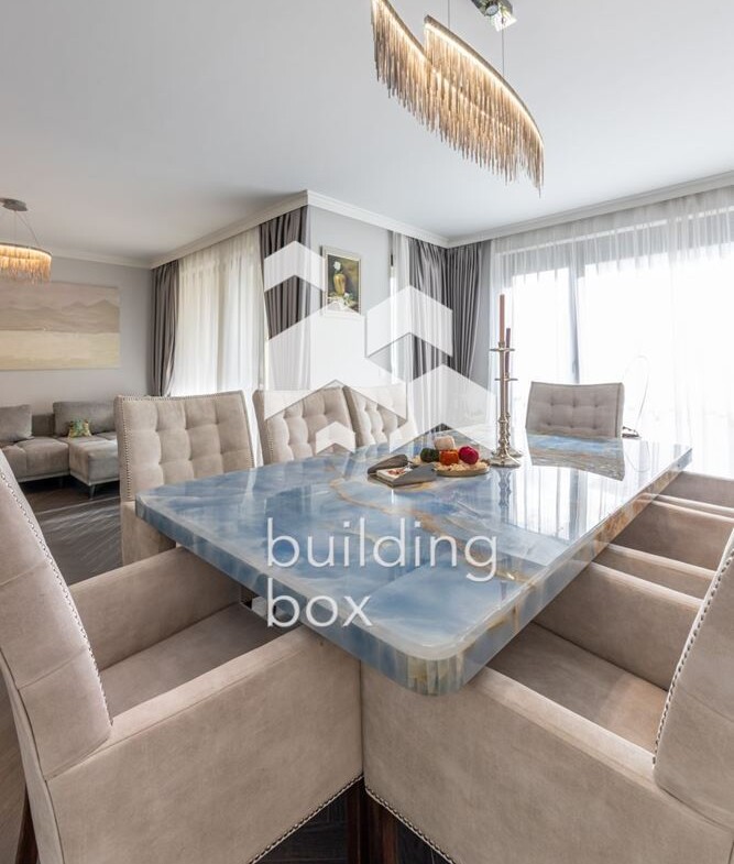 Лукс, простор и море – апартамент в бутикова сграда до к.к. Св. Св. Константин и Елена - 0