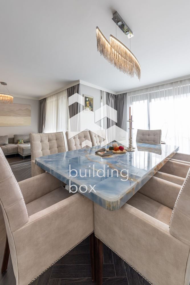 Лукс, простор и море – апартамент в бутикова сграда до к.к. Св. Св. Константин и Елена - 0