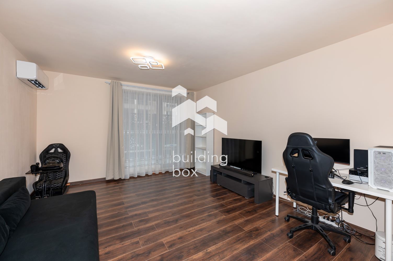 Двустаен завършен до ключ с АКТ16 - Гребна база - 0