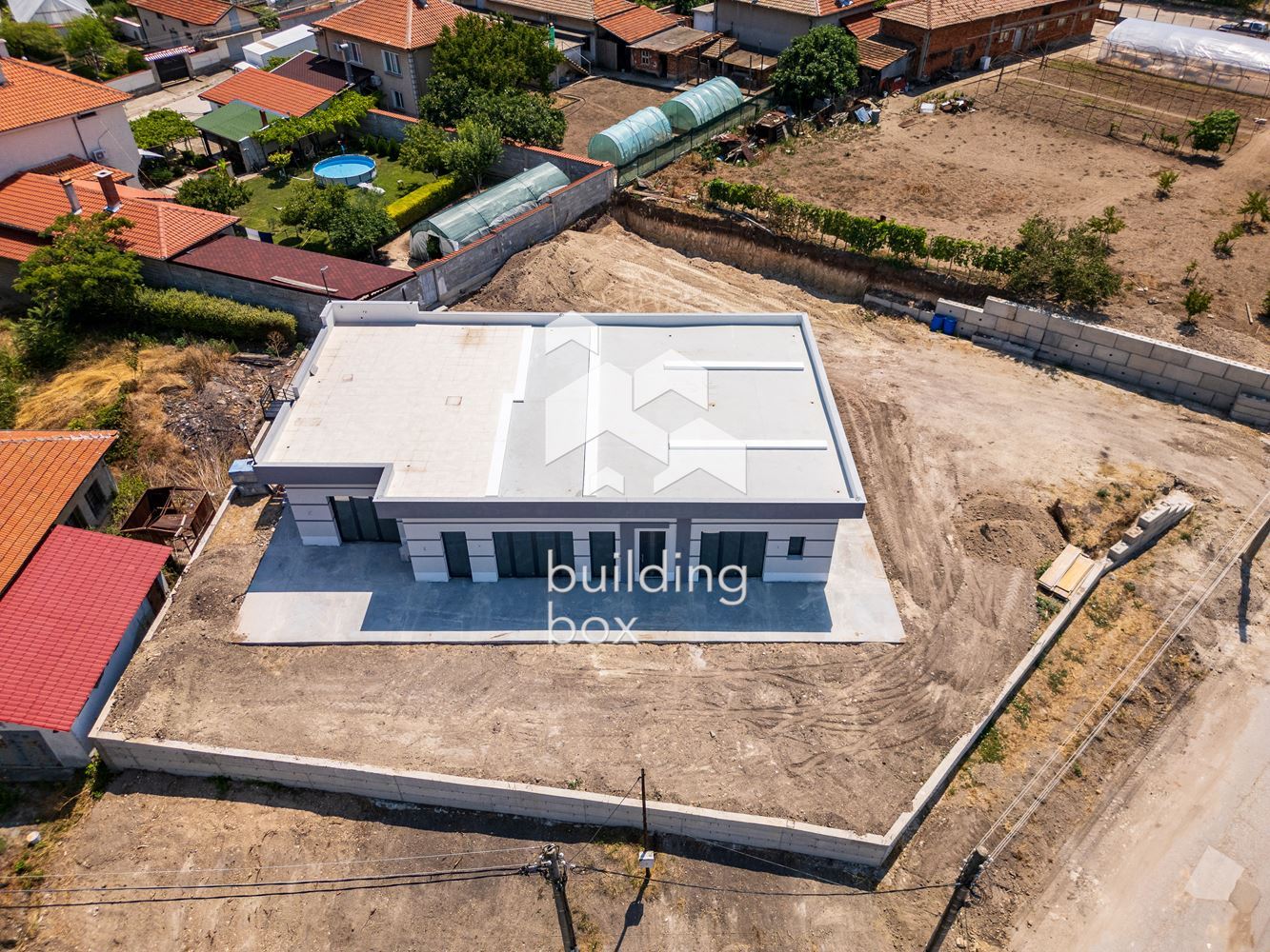 Къща на 12 км от гр. Пловдив - с. Чешнегирово - 0