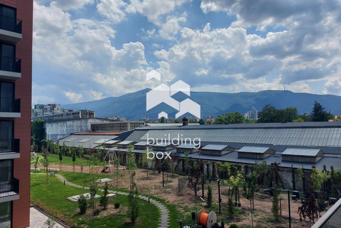 Продава тристаен апартамент - 0