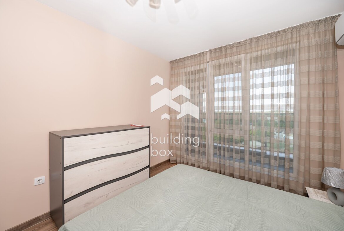 Обзаведен двустаен апартамент до Пловдивския панаир - 0