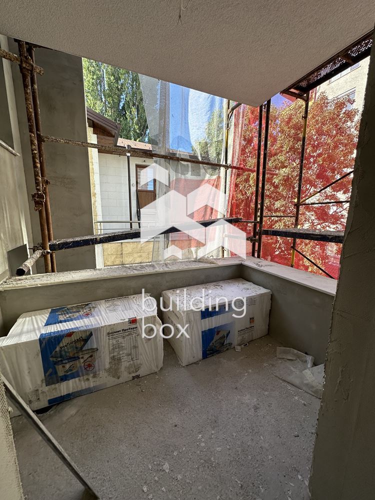 Тристаен апартамент в Център - 0