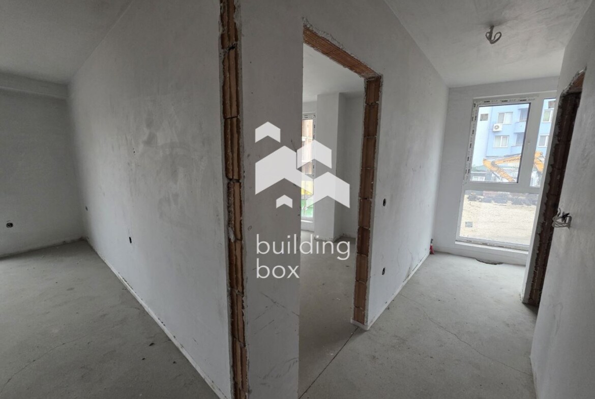 Тристаен апартамент - кв. Полигона - 0