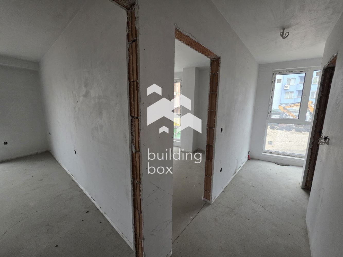 Тристаен апартамент - кв. Полигона - 0