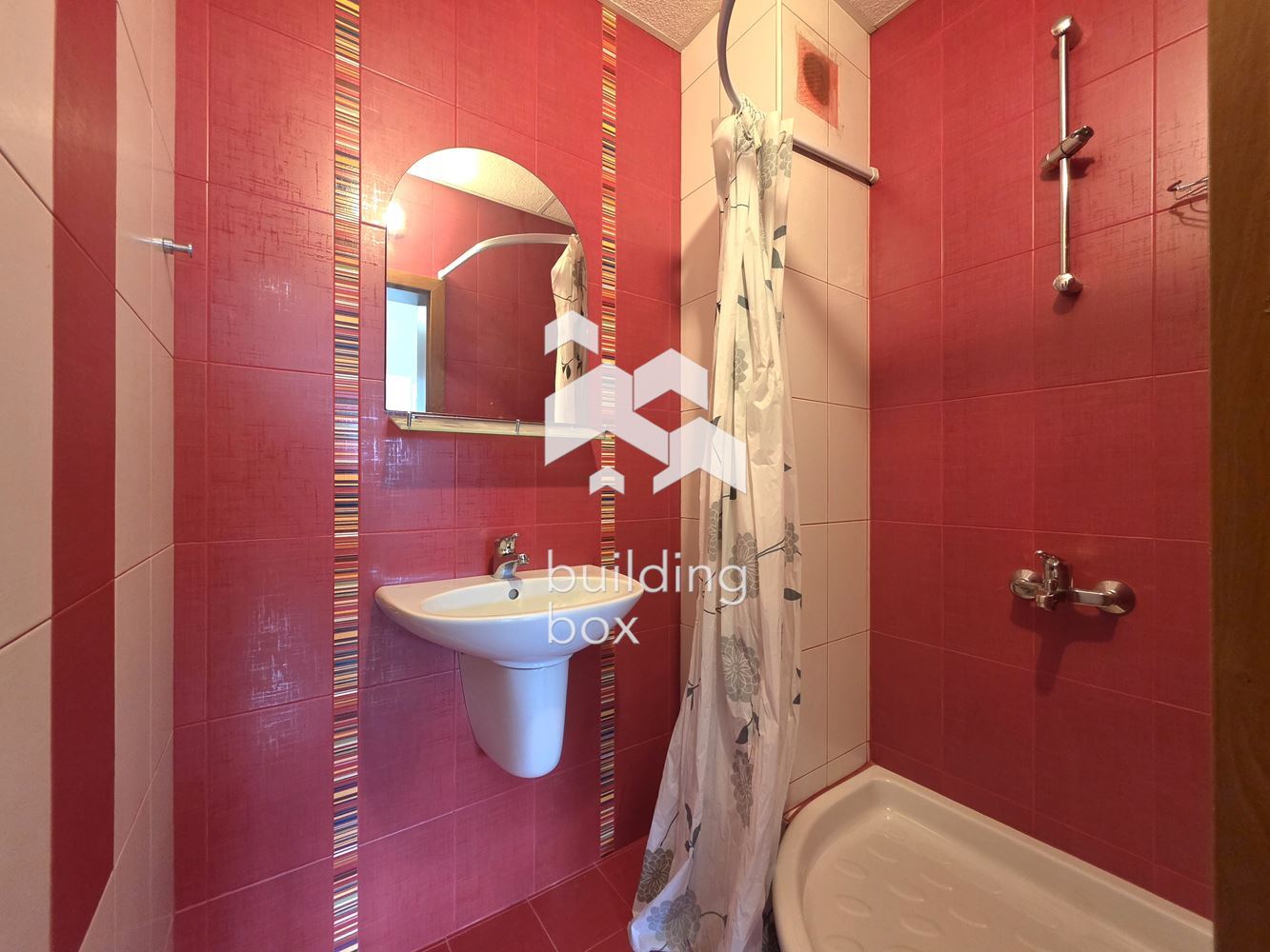 Просторен многостаен апартамент в Лозенец - 0