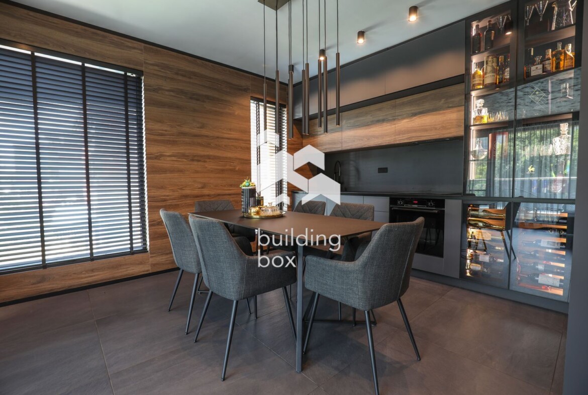 Луксозен тристаен апартамент - кв. Манастирски ливади запад - 0