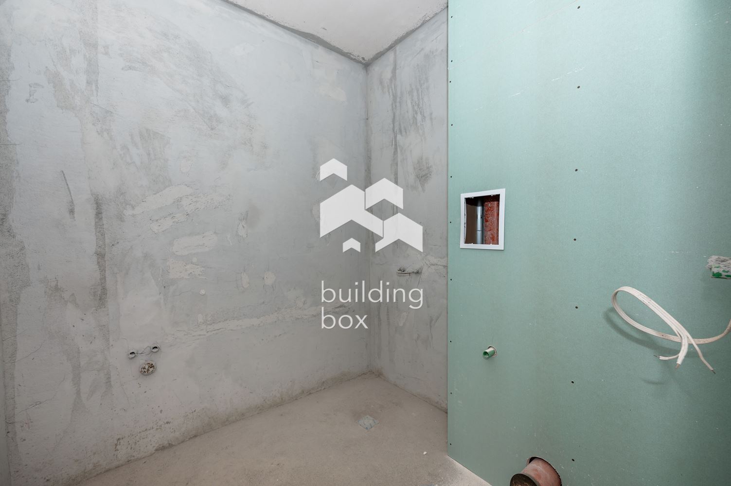 Тристаен апартамент с АКТ 16 - кв. "Южен" - 0