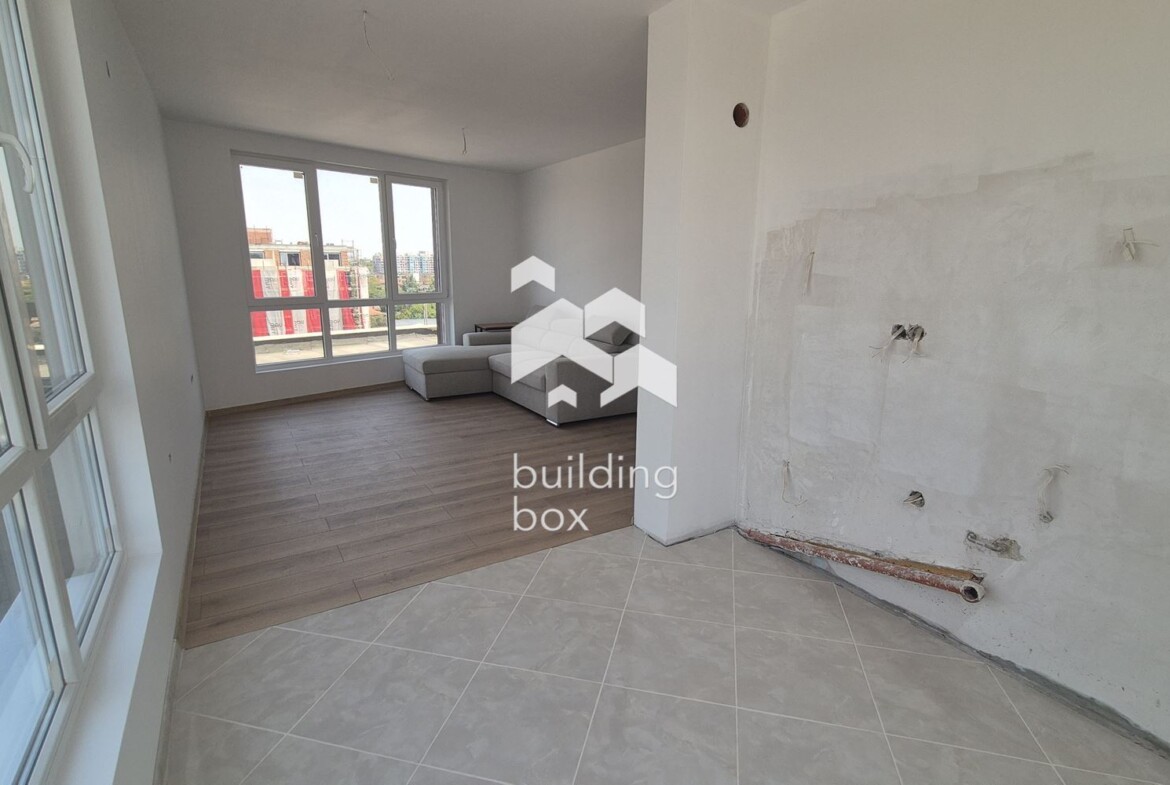 Тристаен апартамент в нова сграда - бул. "Коматевско шосе" - 0