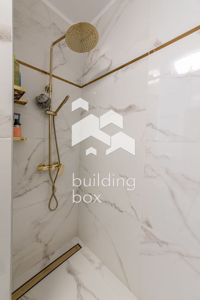 Лукс, простор и море – апартамент в бутикова сграда до к.к. Св. Св. Константин и Елена - 0