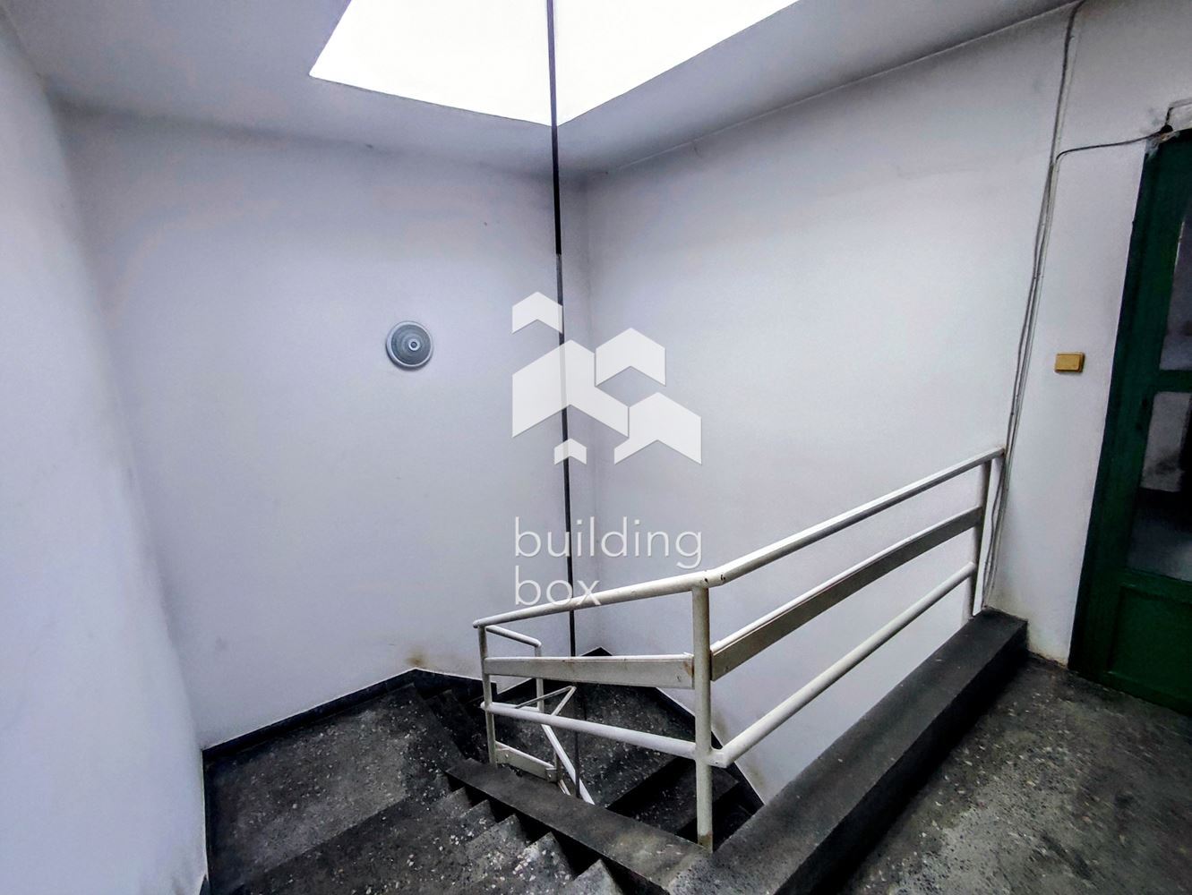 Двустаен апартамент в кв. Гео Милев - 0