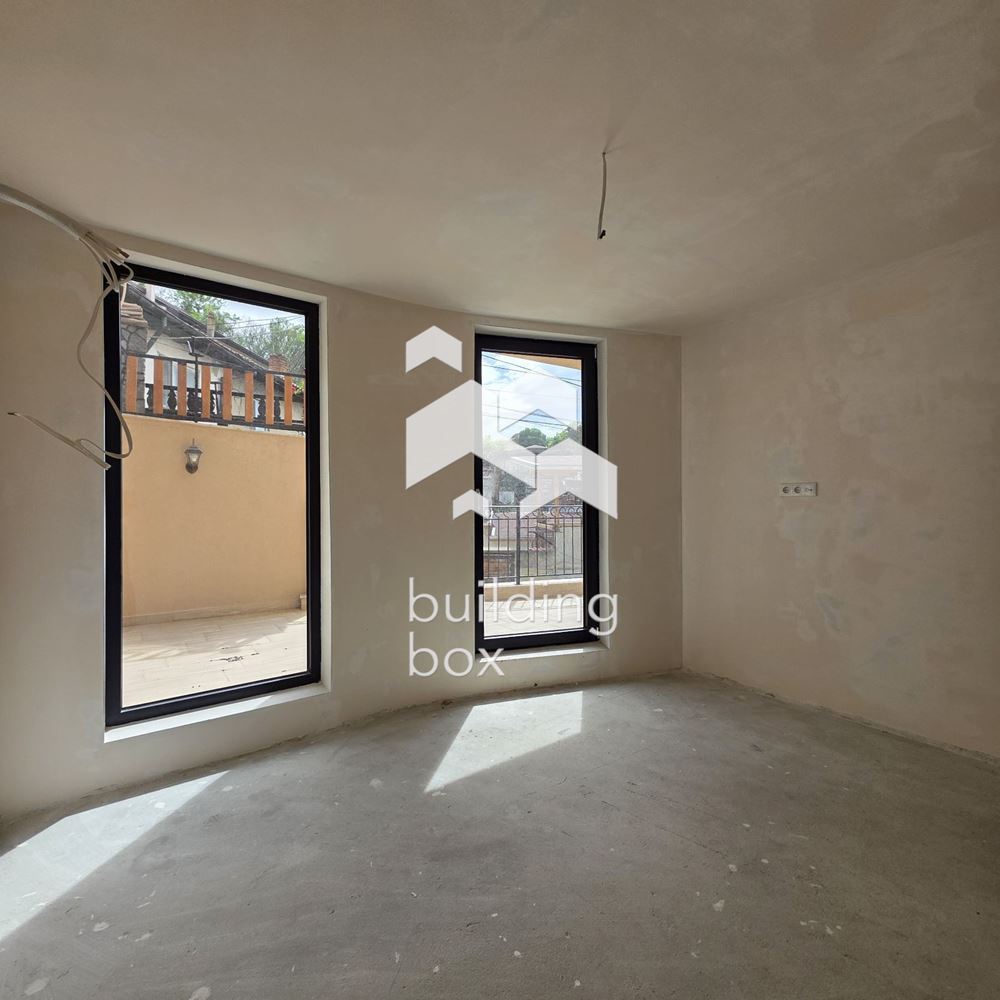 Двустаен апартамент - Център - 0