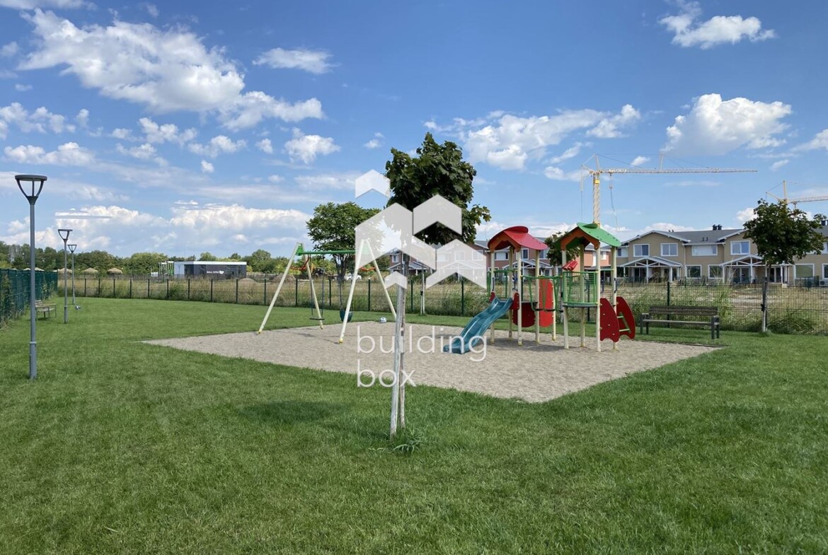 Тристаен апартамент с две паркоместа - гр. Пловдив - 0