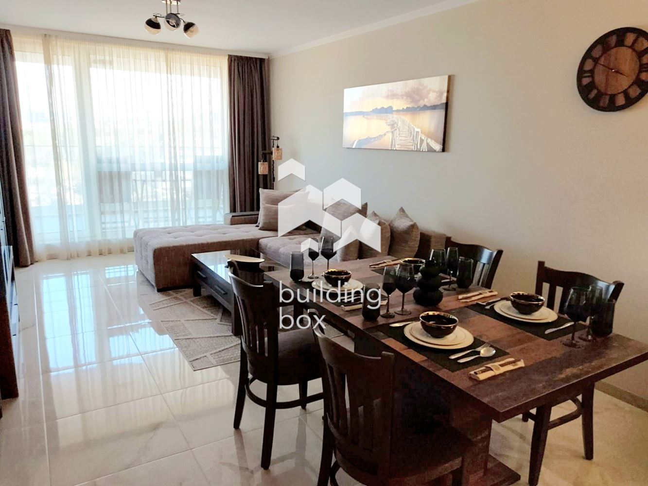 Модерен тристаен апартамент в Манастирски Ливади