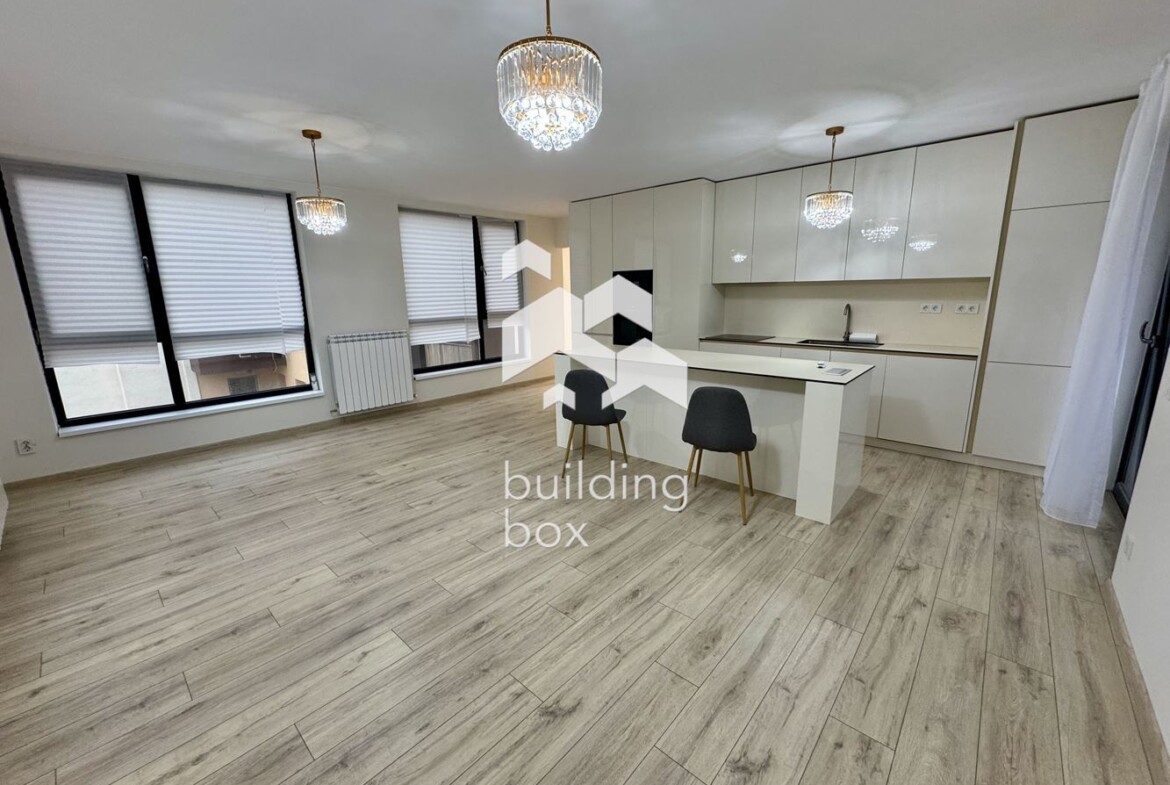 Многостаен апартамент до метро - 0